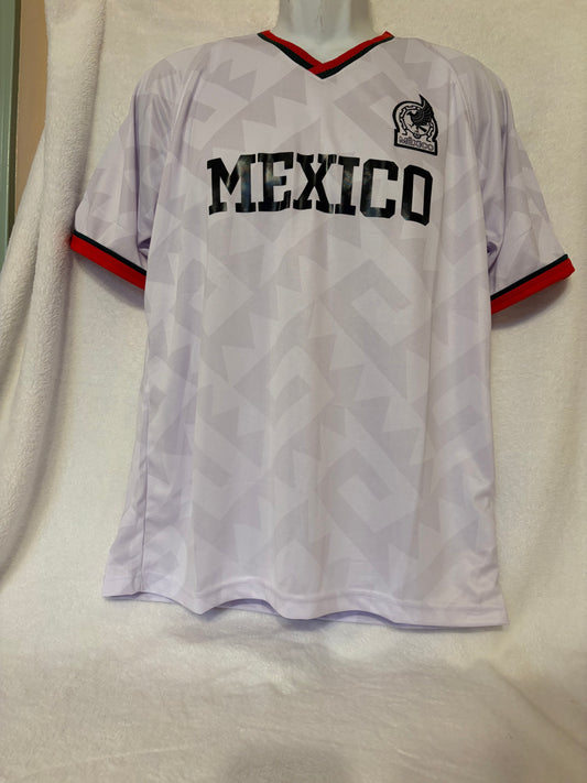 Mexico Soccer Jersey - White with Red Trim (S/M)