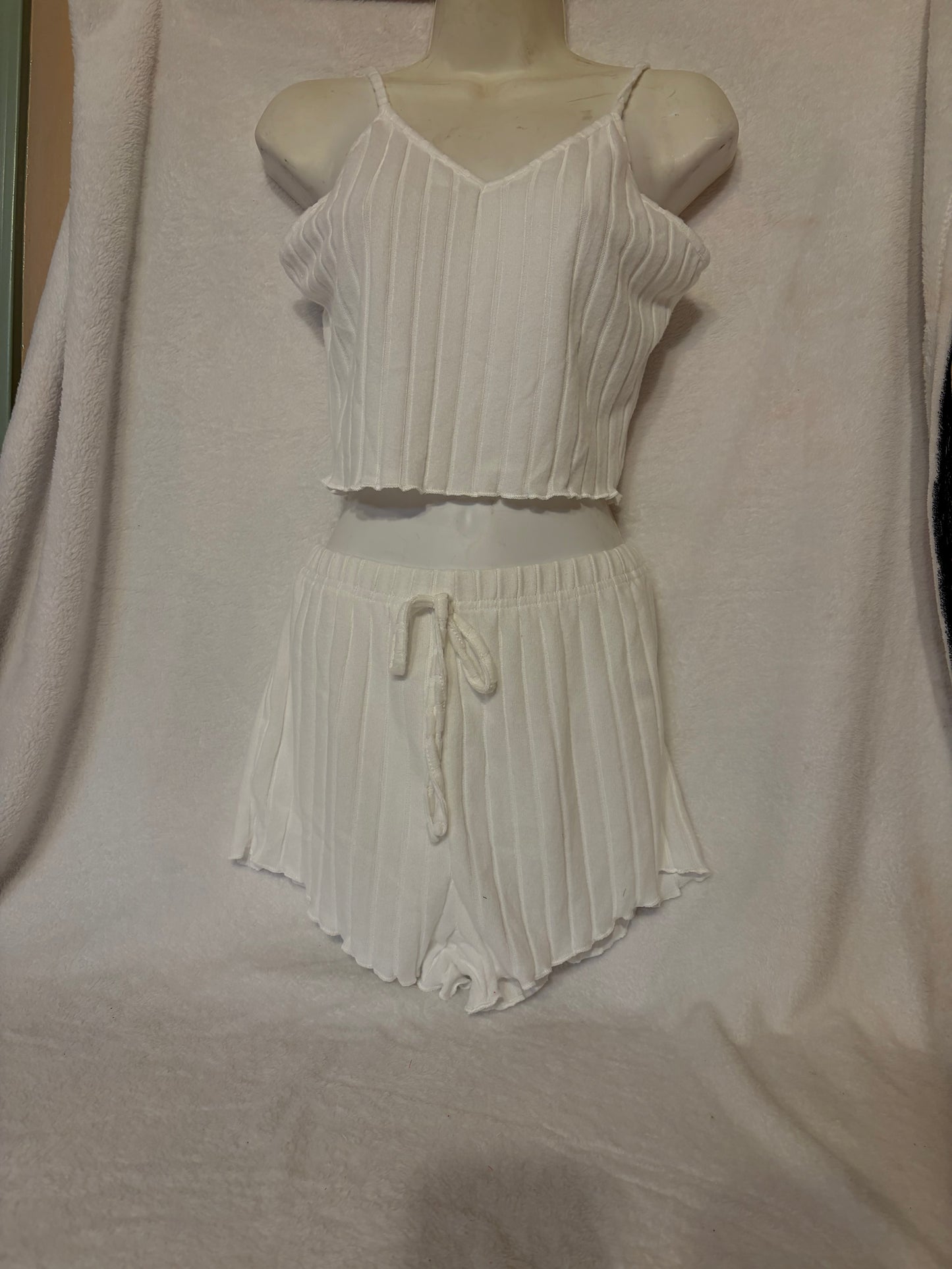 Women's Sleeveless Pajama Set - White (Medium)